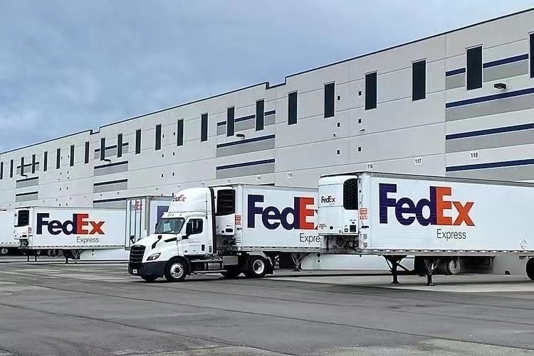 FedEx快遞件圍長限制
